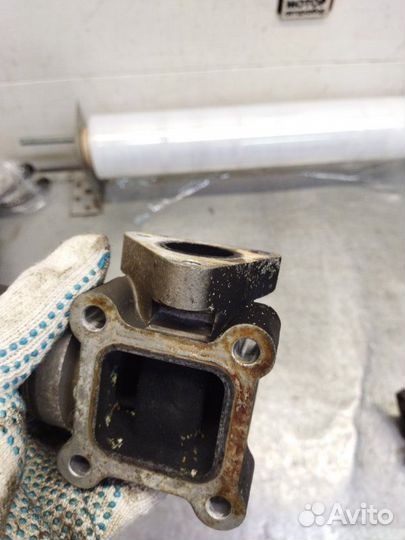 Клапан EGR Kia Sorento D4CB 2.5 2007