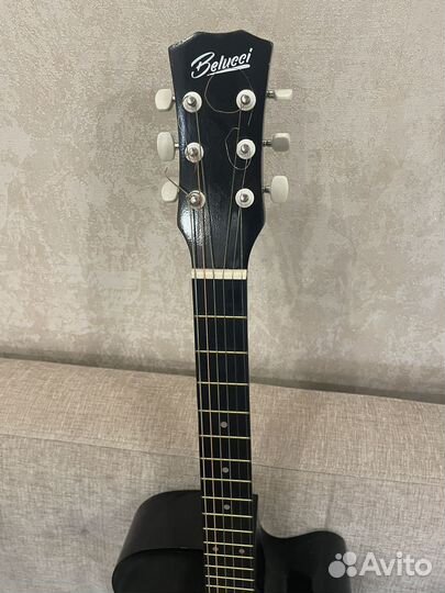Акустическая гитара belucci