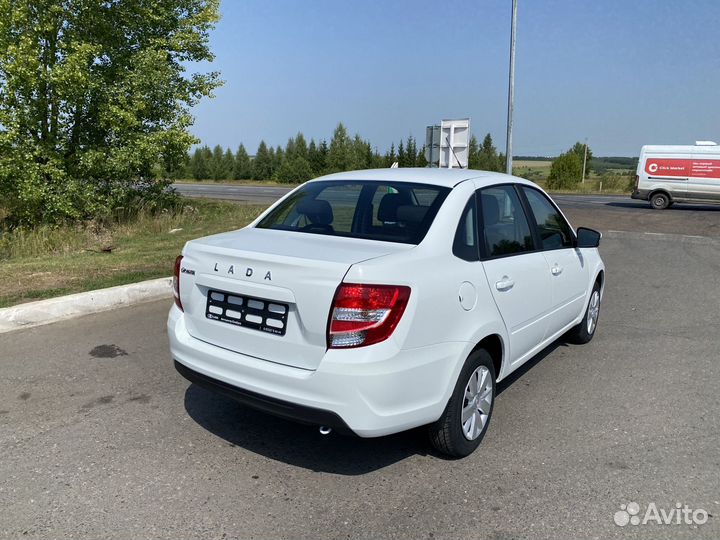 LADA Granta 1.6 МТ, 2024, 10 км