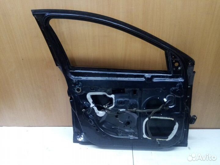 Дверь передняя левая Renault Megane 3 K4M 2008