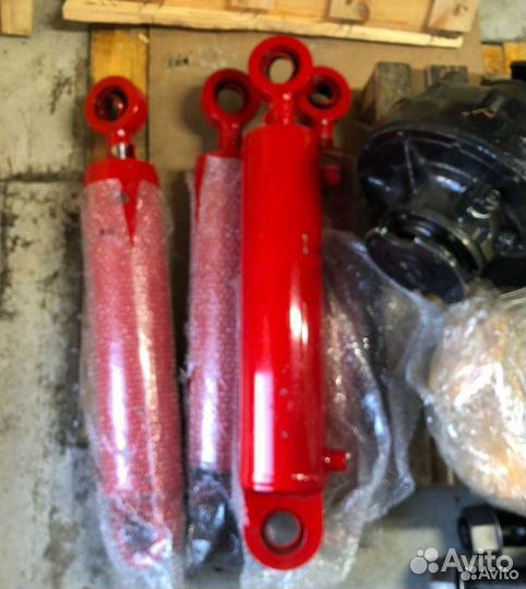 Гидроцилиндр 700А 34.29 000, для тракторов К 700