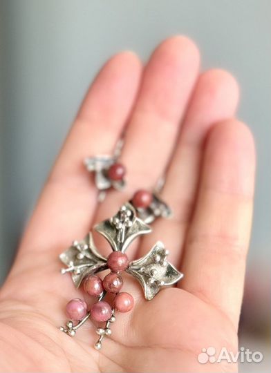 Брошь серебро родонит, сердолик кольцо запонки