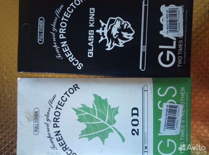 Защитное стекло на iPhone