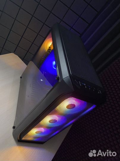 Мощный игровой компьютер i7 7700k /32GB/RX 590 8GB