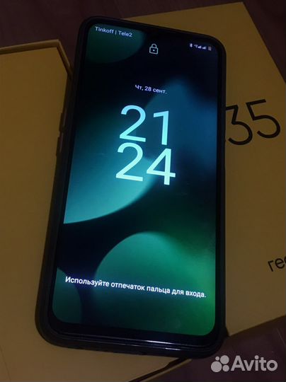 Телефон realme с35