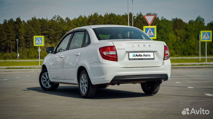 LADA Granta 1.6 МТ, 2023, 42 500 км