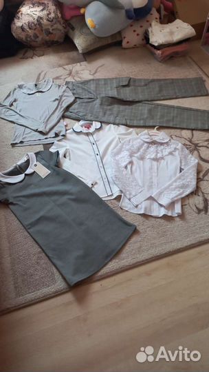 Школьные блузки,платье,брюки 134-158см,юбка