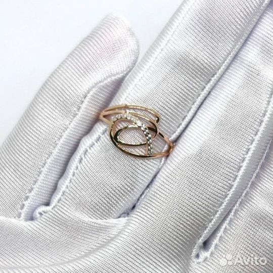 Золотое кольцо с камнем 17,5р