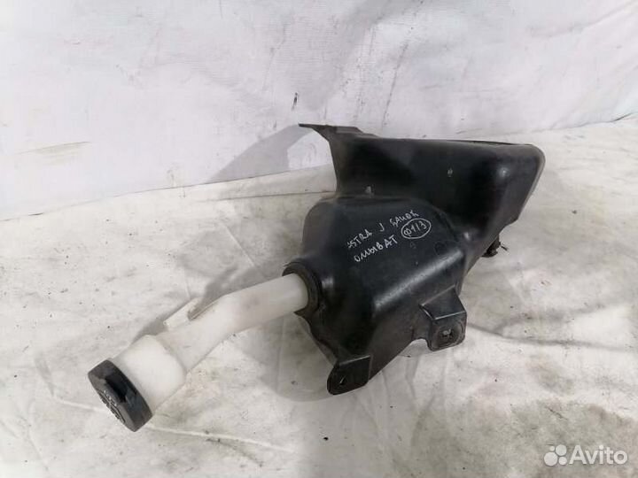 Бачок омывателя Opel Astra J До Рестайл