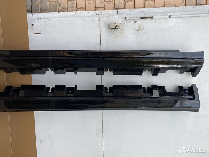 Накладки порошов AMG Mercedes GLE