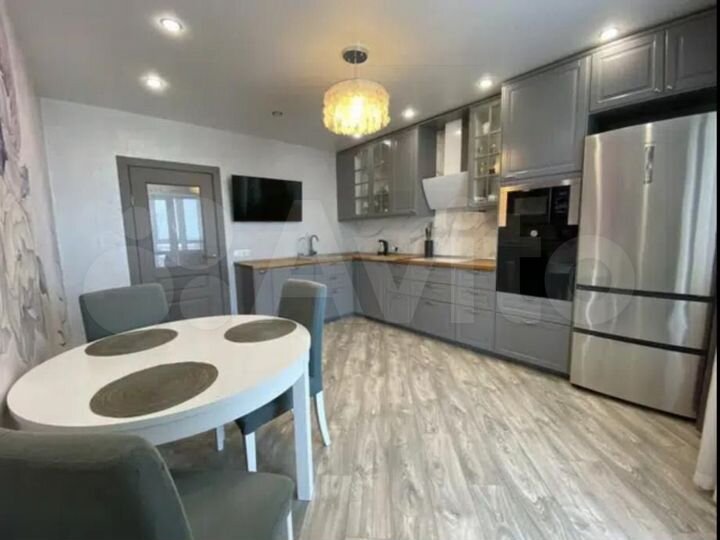 3-к. квартира, 85,7 м², 12/16 эт.