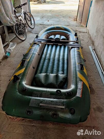 Надувная лодка intex seahawk 4