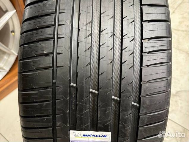 Michelin Pilot Sport 4 SUV 295/40 R22