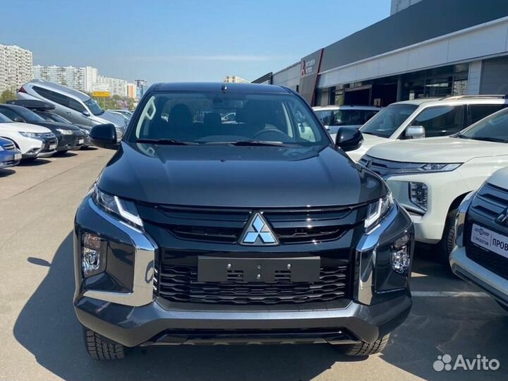 Mitsubishi L200 2.4 МТ, 2023