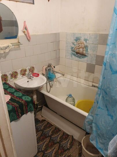 2-к. квартира, 43 м², 2/5 эт.
