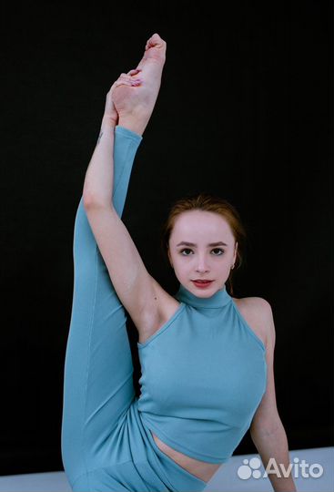 Тренер по художественной гимнастике