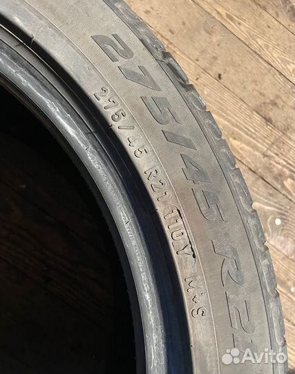 Pirelli Scorpion Zero 275/45 R21