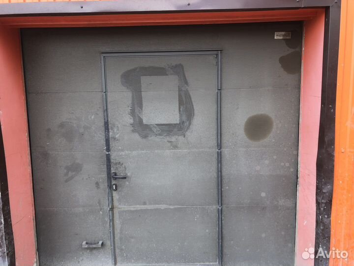 Ворота подъемные бу