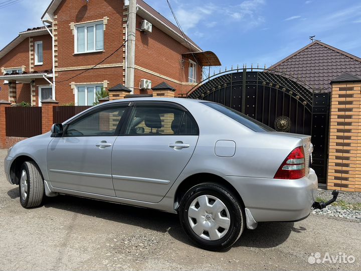 Toyota Corolla 1.5 AT, 2003, 290 000 км