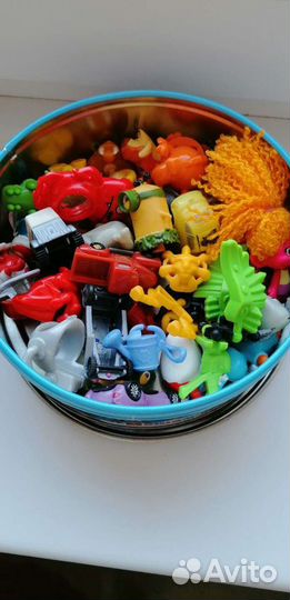 Киндер игрушки