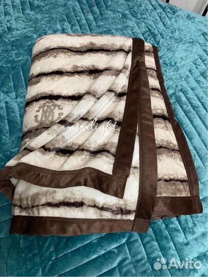 Плед-покрывало Roberto Cavalli под шиншиллу