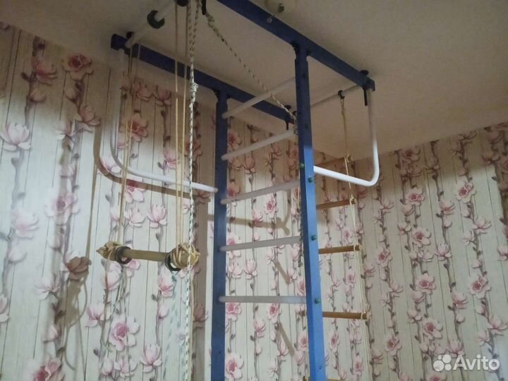 Спортивный комплекс детский с качелями