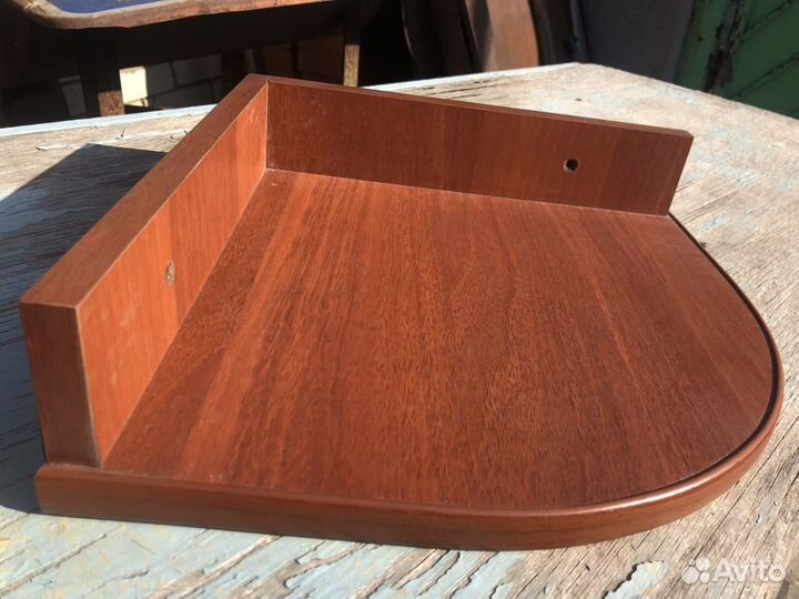 Полка угловая