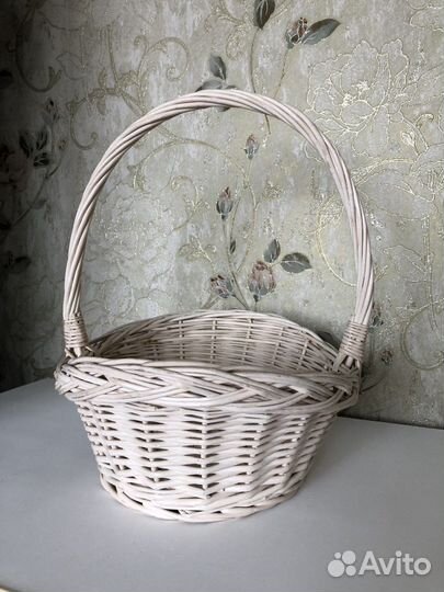 Корзина плетеная