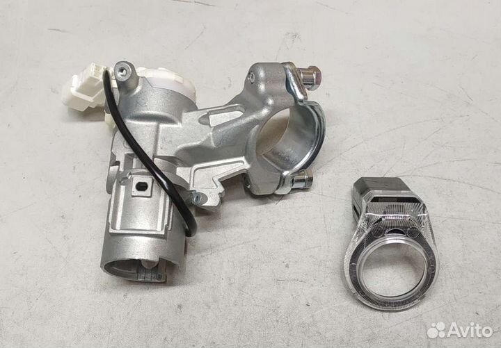 Корпус замка зажигания Chery Fora