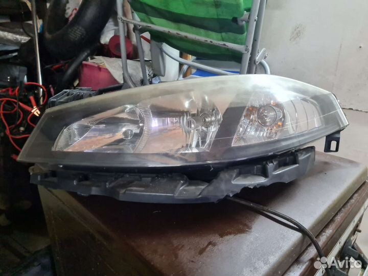 Левая фара Laguna 2 рестайлинг 05 - 07 Оригинал