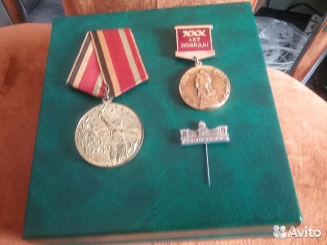 Наборы значков