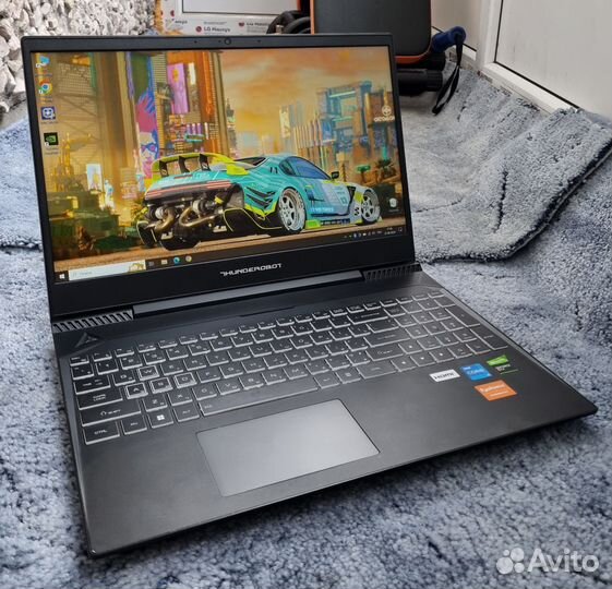 Игровой ноутбук Thunderobot i5/8/GTX1650