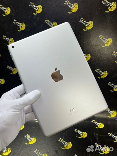 Apple iPad 9th Gen 2021 10.2