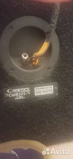 Автомобильный сабвуфер