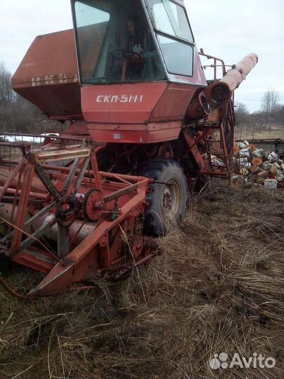 Нива комбайн