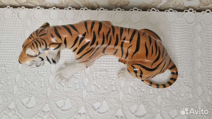 Фарфор статуэтка Тигр Шерхан лфз 27см. 1960-е СССР