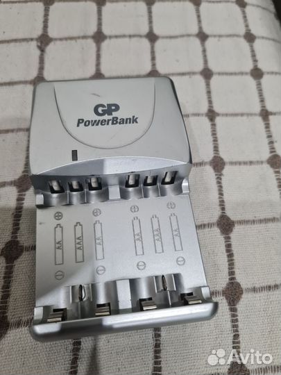 Зарядное устройство GP