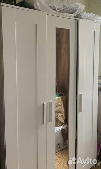 Шкаф белый IKEA бримнес 3-х створчатый