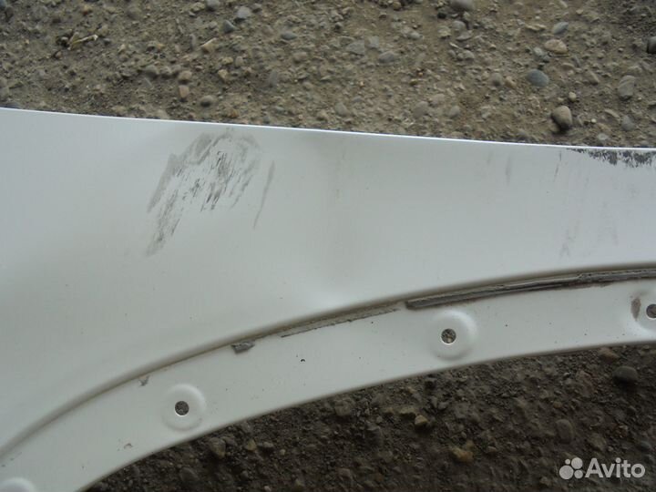 Крыло переднее левое Toyota Fortuner 2