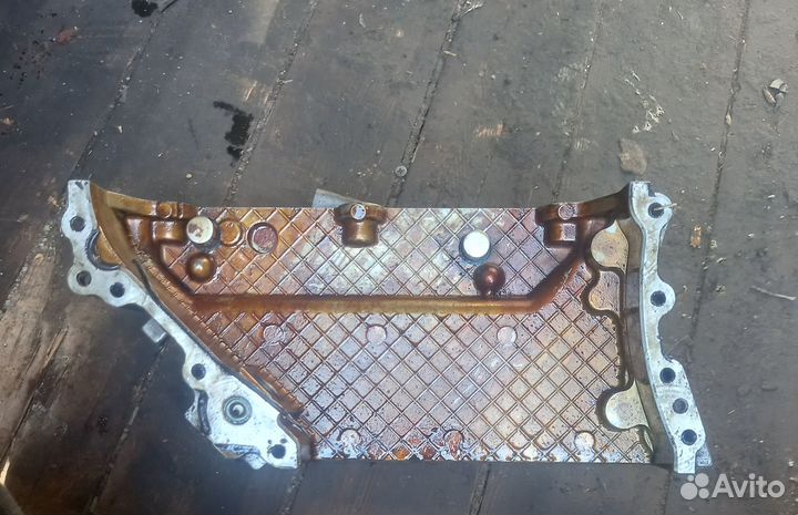 Крышка грм правая W12 Audi A8 D2