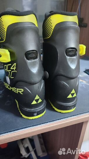 Горнолыжные ботинки