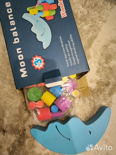 Деревянная детская игрушка Балансир Луна