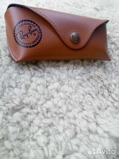 Футляр для очков ray ban и сами очки