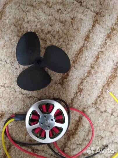 Винт для кораблика