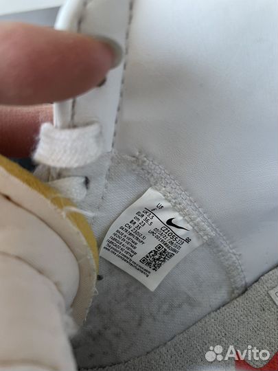 Кроссовки Nike