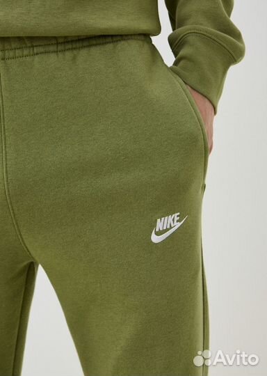 Спортивные штаны Nike новые S