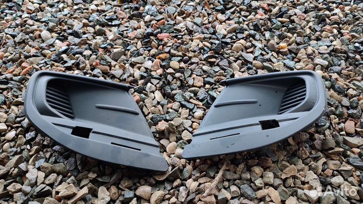 Заглушки на противотуманные фары Гранта