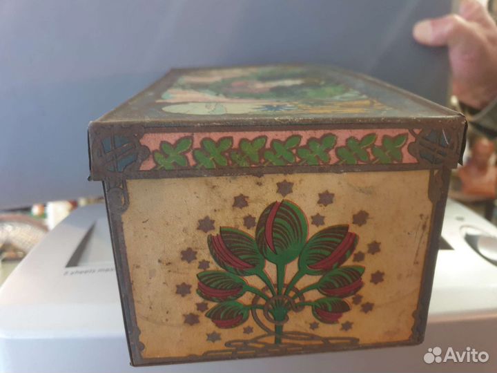 Коробка жестяная Абрикосова