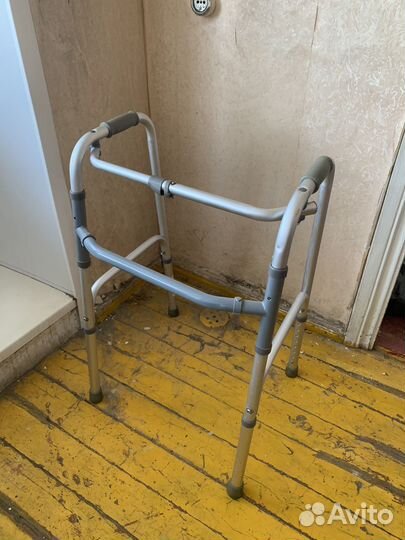 Ходунки медецинский туалет