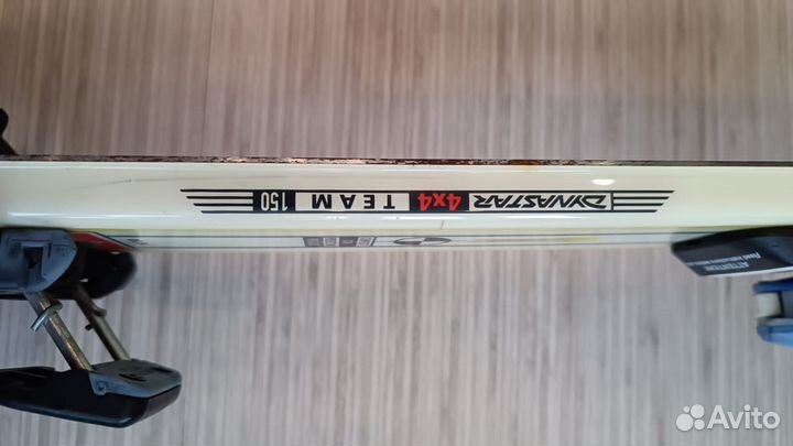 Горные лыжи Dynastar с креплениями и ботинками